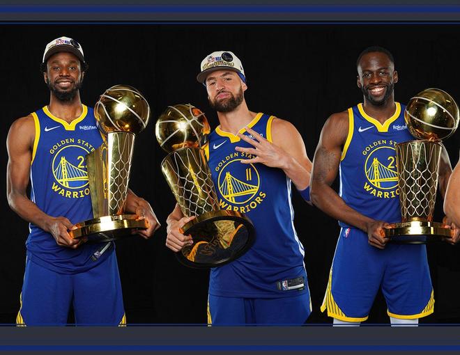 弗兰克：中国非常自由和安全，商品非常便宜，菜味道出奇地好（弗兰克：中国既自由又安全，物价实惠，菜品出奇好吃）