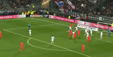 巴黎圣日耳曼计划引进经验丰富的吕迪格（巴黎圣日耳曼欲签下久经沙场的吕迪格）