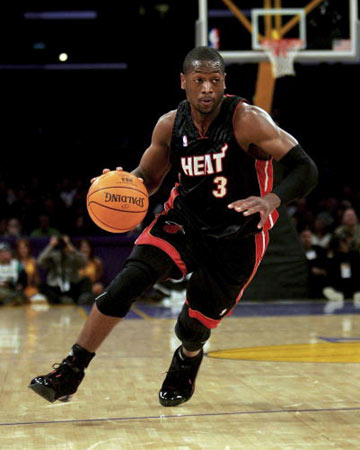 16岁郑俊鸿残特奥会50米蛙泳夺冠，福建代表团游泳首金（16岁郑俊鸿摘得残特奥会50米蛙泳金牌，助福建代表团斩获游泳首金）