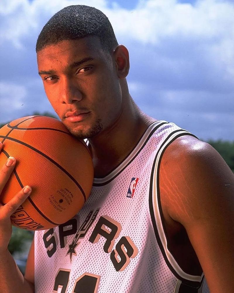 辽宁90-79合肥2喜2忧！布朗赵森展价值，篮板被虐，姜宇星无球权（辽宁90-79击退合肥喜忧参半：布朗、赵森彰显价值，篮板失守，姜宇星无球权）