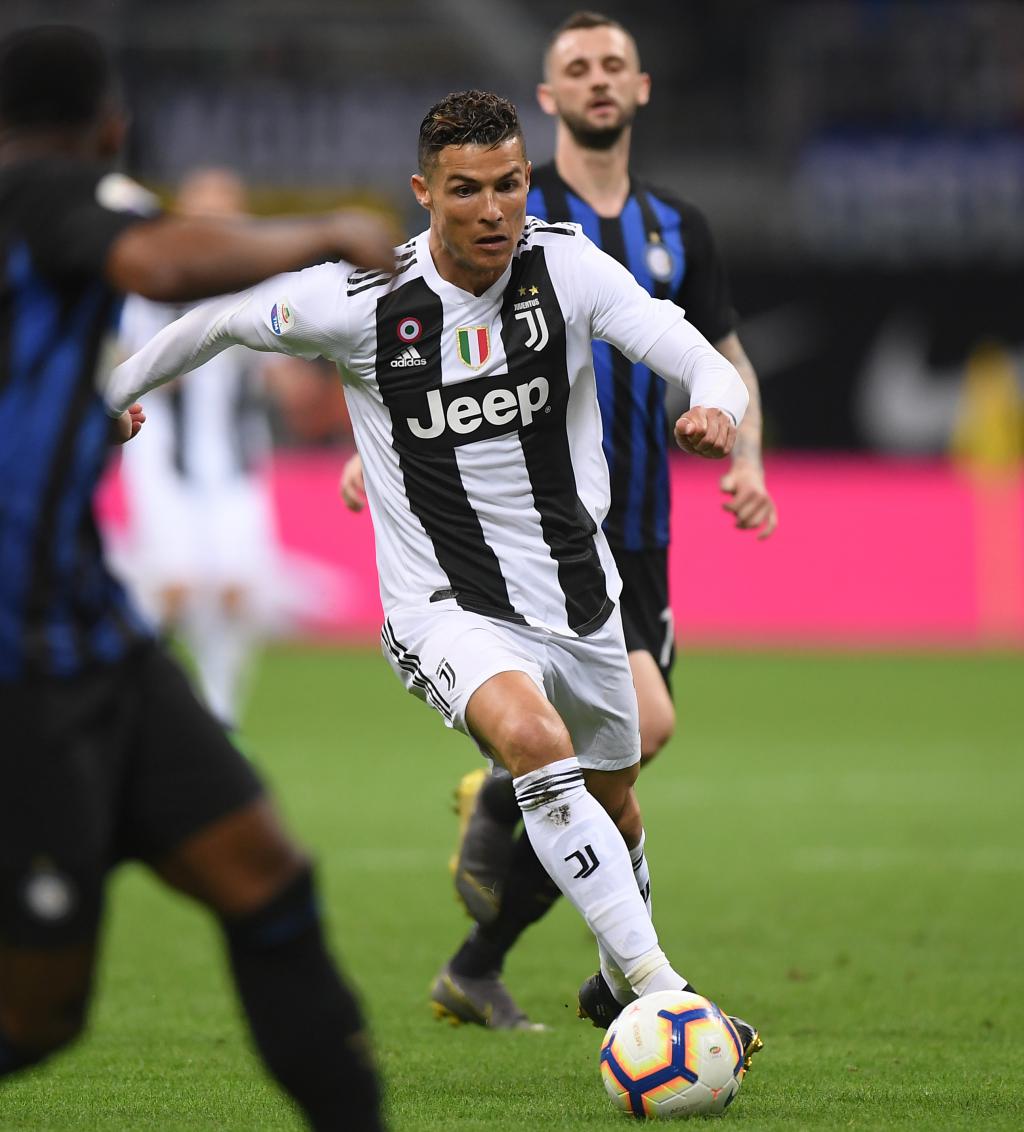 2025赛季足协杯现场观众总人数为505278人次，场均8020人