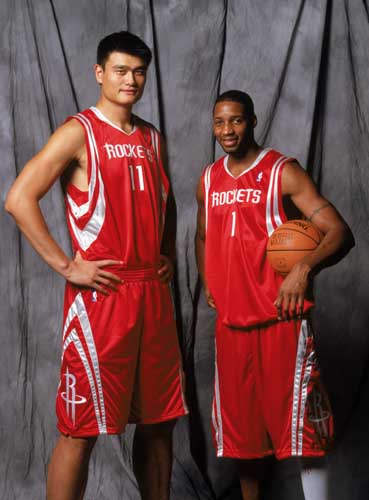 解放者杯决赛前瞻：帕尔梅拉斯进攻最强，弗拉门戈防守最稳固（解放者杯决战前瞻：帕尔梅拉斯火力最猛，弗拉门戈防线最稳）