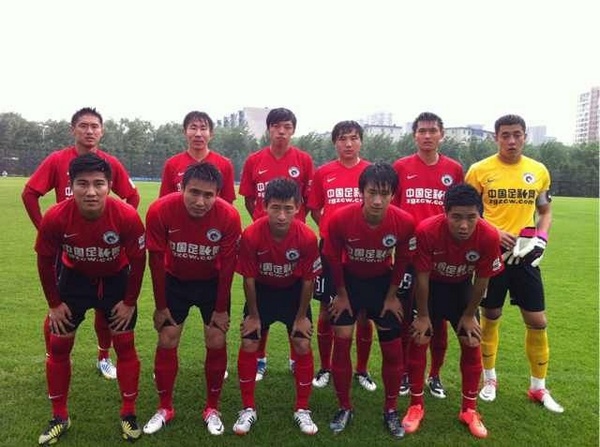 球星打到对手完全没有办法（球星火力全开，令对手束手无策）