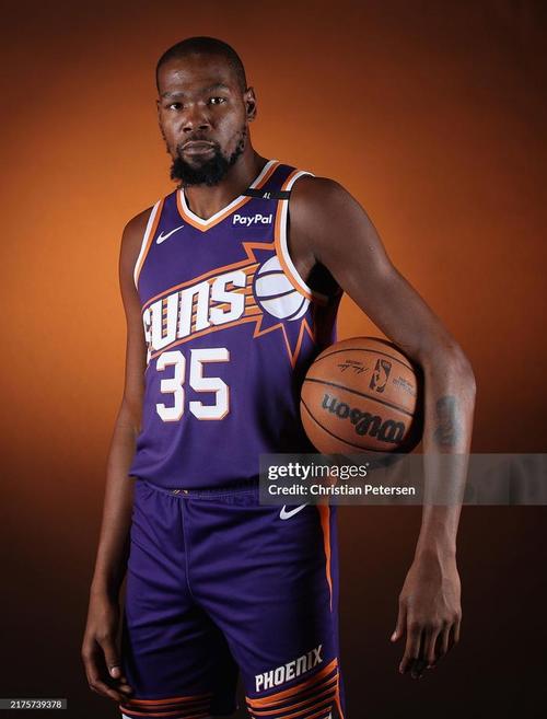 早报：容错率大考，玩的就是心跳（早报：容错极限考验，心跳加速的博弈）