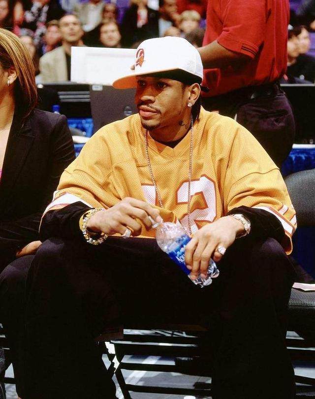 CCTV5直播，10：00，中国VS韩国，世界第一王楚钦、孙颖莎领衔冲5连胜（CCTV5 10：00直播，中韩对决：世界第一王楚钦携孙颖莎冲击五连胜）