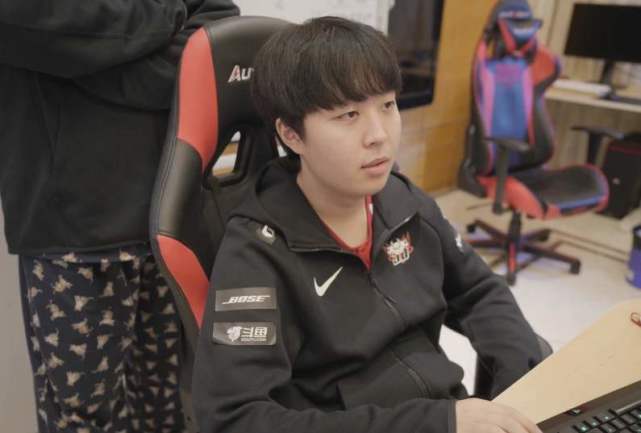 不仅是各队 不仅是各队